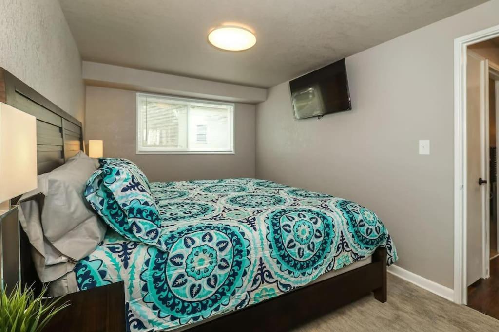Vila Holly Second Floor 2 King Beds Kansas City Exteriér fotografie